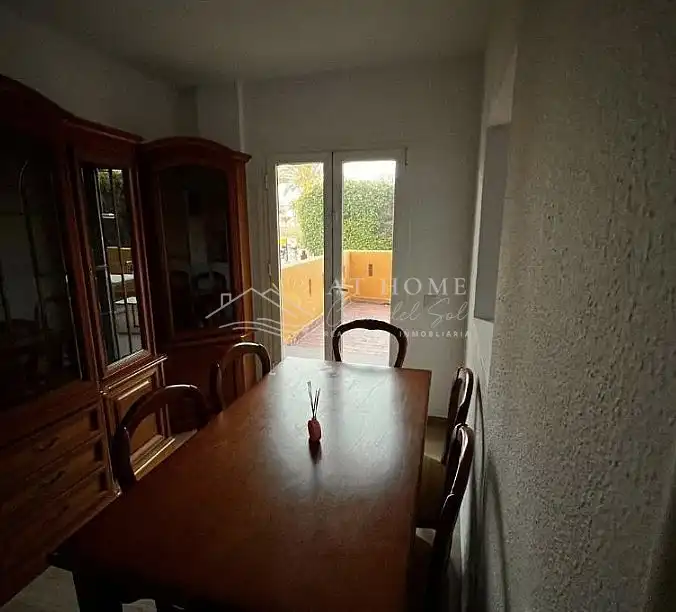 Dining room of Apartments for sale in Roquetas de Mar  with Terrace, Swimming Pool and Oven