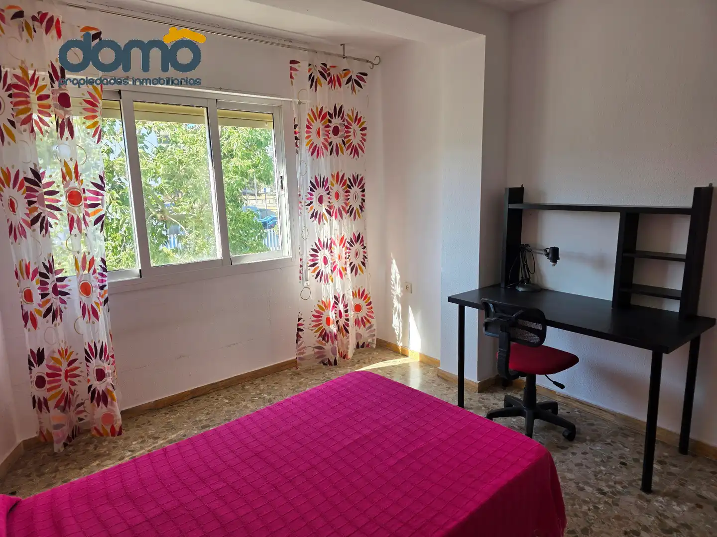 Schlafzimmer von Wohnung zur Miete in Almería mit Terrasse, Möbliert und Waschmaschine