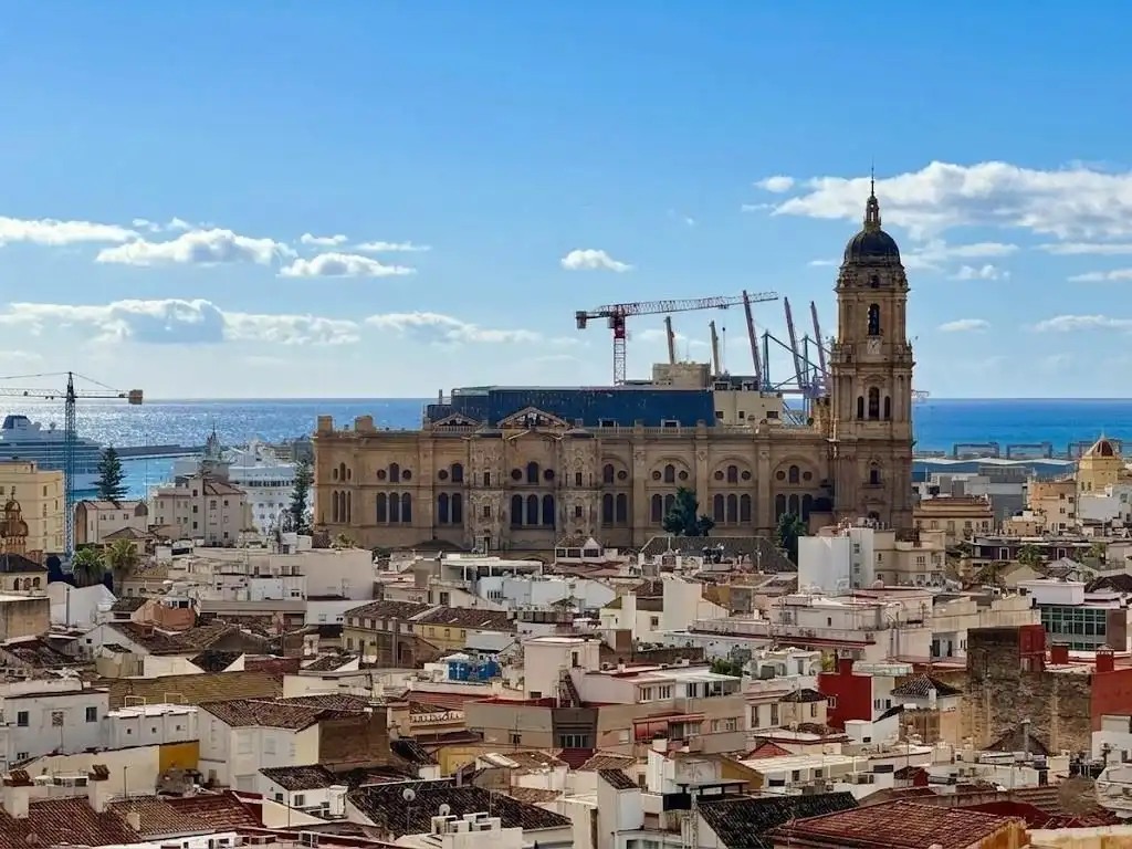 Exterior view of Flat for sale in Málaga  with Terrace and Furnished
