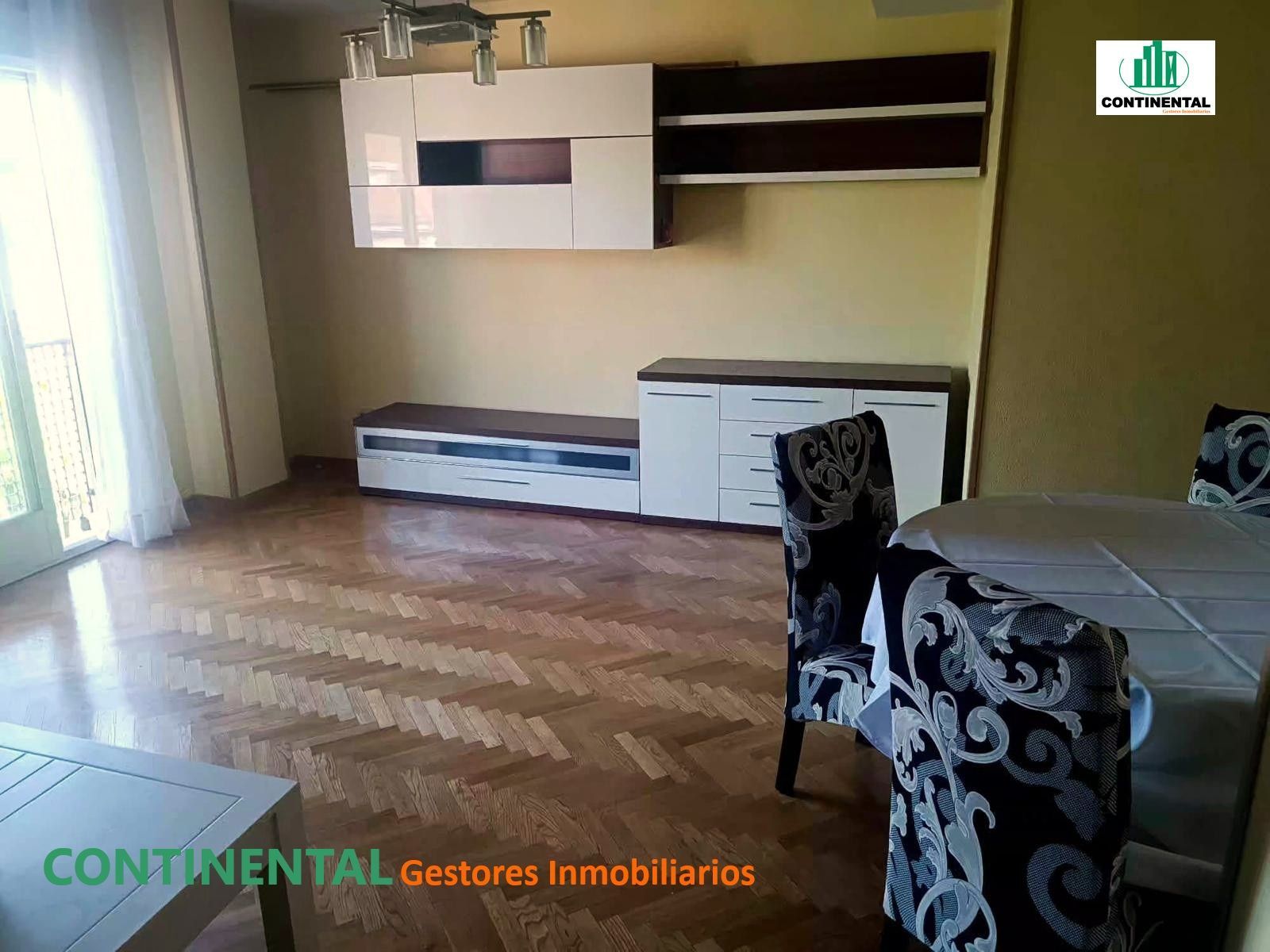 Dúplex en venda a Honorio Lozano, Villalba Estación