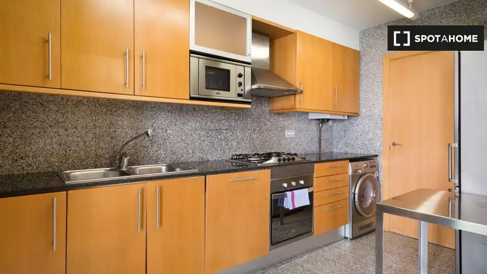 Flat with terrace to rent in Sarrià - Sant Gervasi, imagen 4