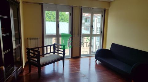 Foto 2 de Piso de alquiler en A Ponte, Ourense Capital