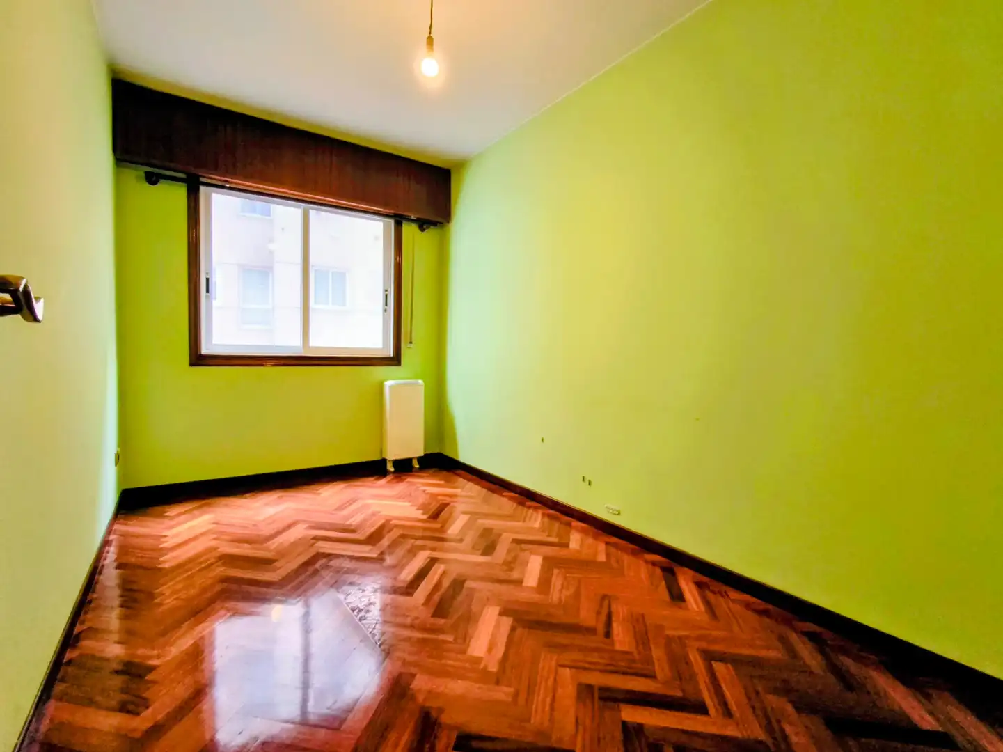 Piso en venta en Avenida Arteixo, 135, Os Mallos