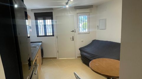 Foto 2 de Piso de alquiler en Plaza de la Constitución, El Álamo, Madrid