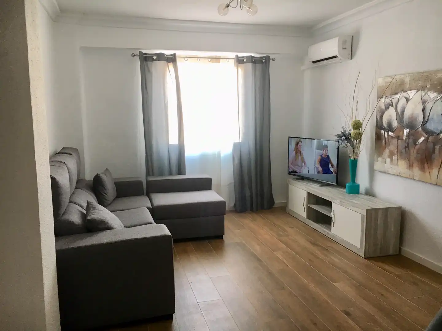 Sala de estar de Piso en venta en Valencia con Parquet, Amueblado y Horno