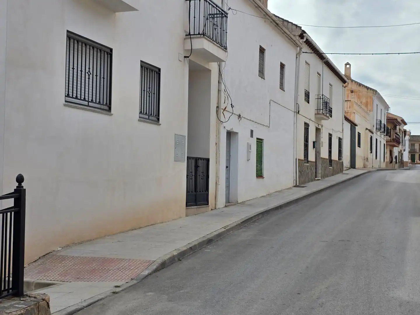 Exterior view of Houses for sale in Ventas de Huelma  with Air Conditioner, Heating and Private garden