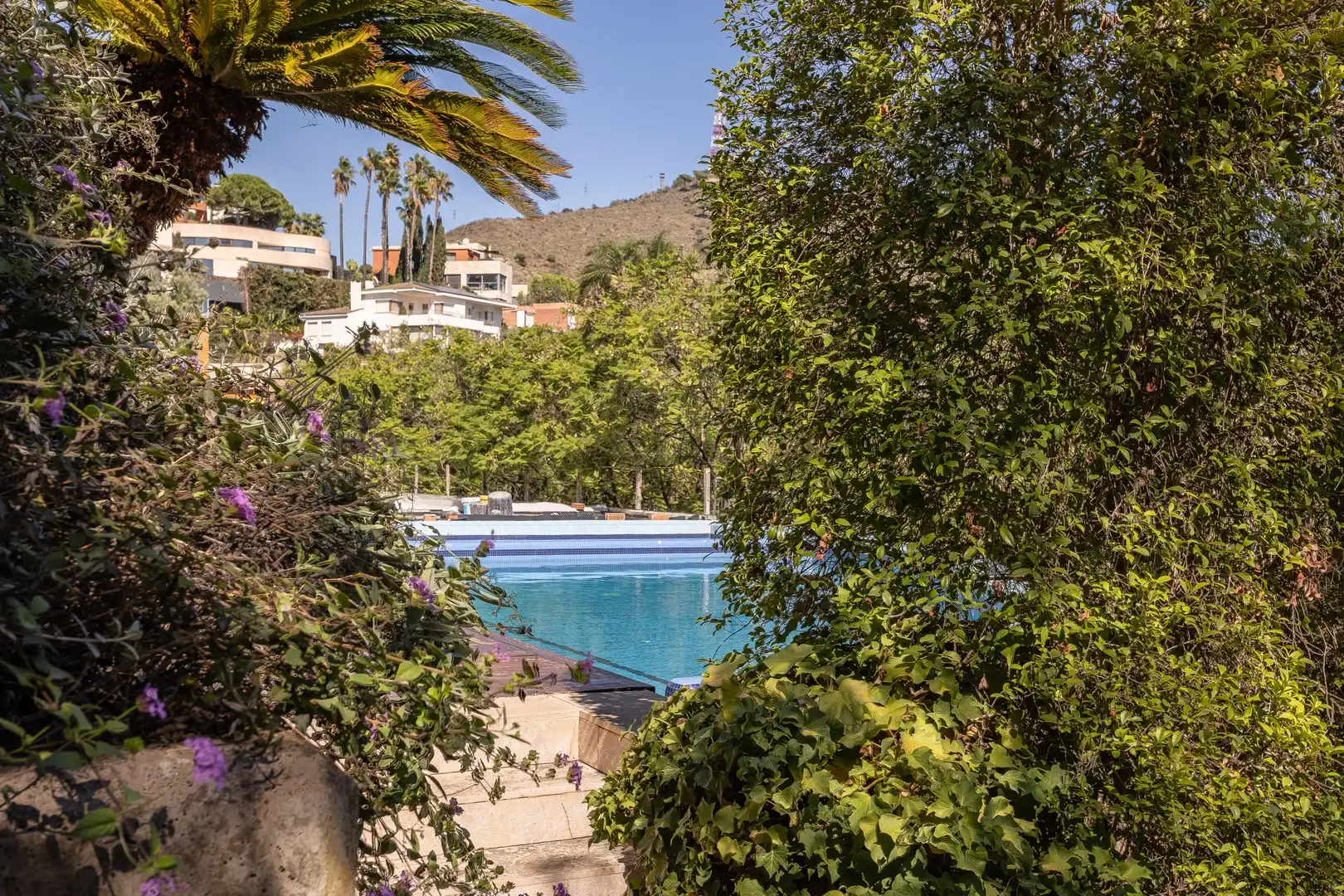 Piscina de Casa o xalet en venda en Esplugues de Llobregat amb Aire condicionat, Calefacció i Terrassa