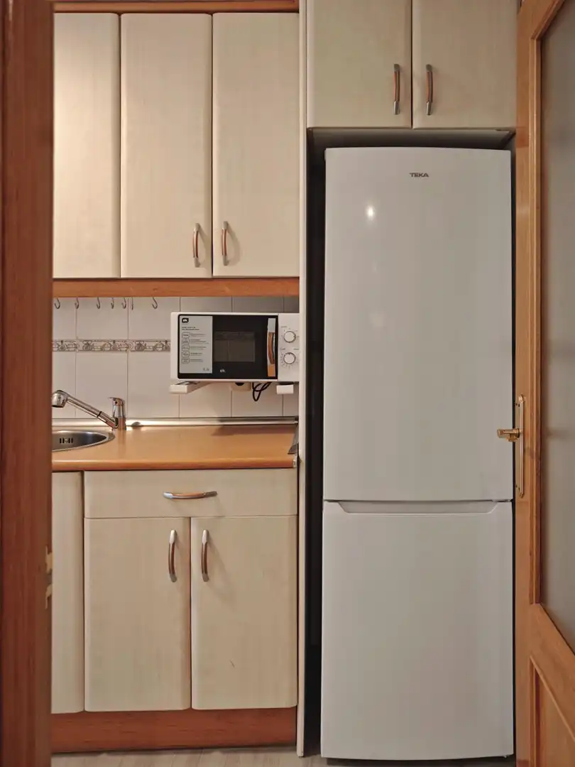 Cocina de Piso de alquiler en Madrid con Aire acondicionado, Calefacción y Amueblado