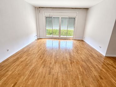 Pis amb ascensor en venda a Carrer d'Aragó