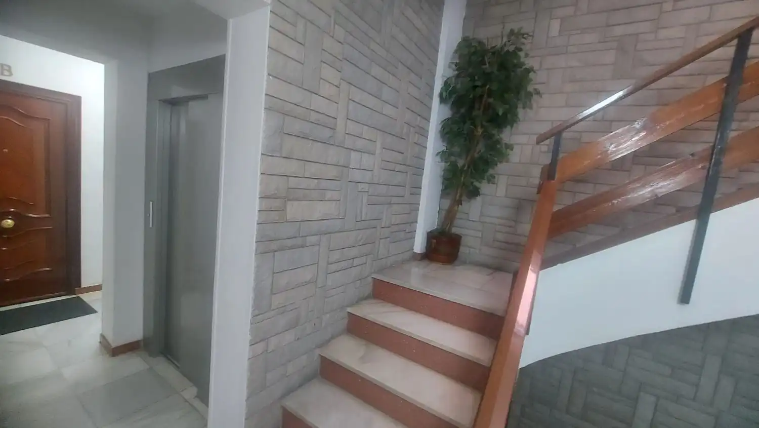 Apartamento de alquiler en Jaén con Calefacción y Amueblado