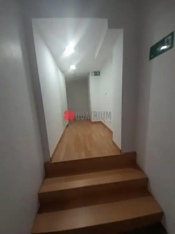Gewerbefläche zum Verkauf in Feliciano Barrera Fernández, imagen 19