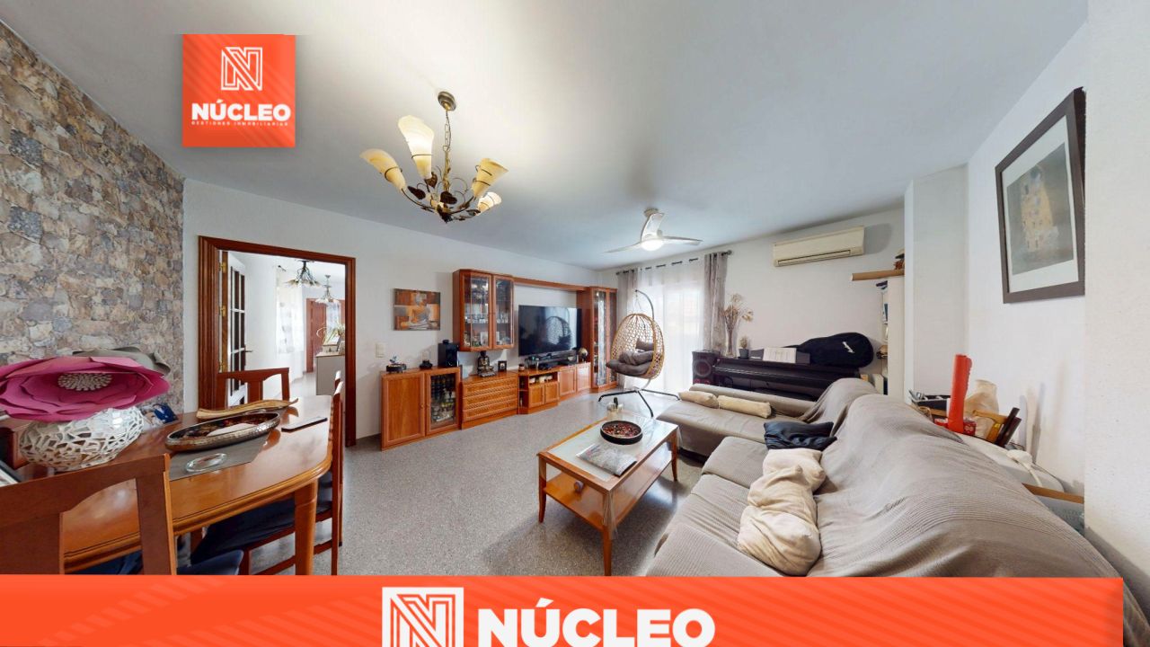 Sala d'estar de Àtic en venda en Viator amb Aire condicionat, Terrassa i Moblat