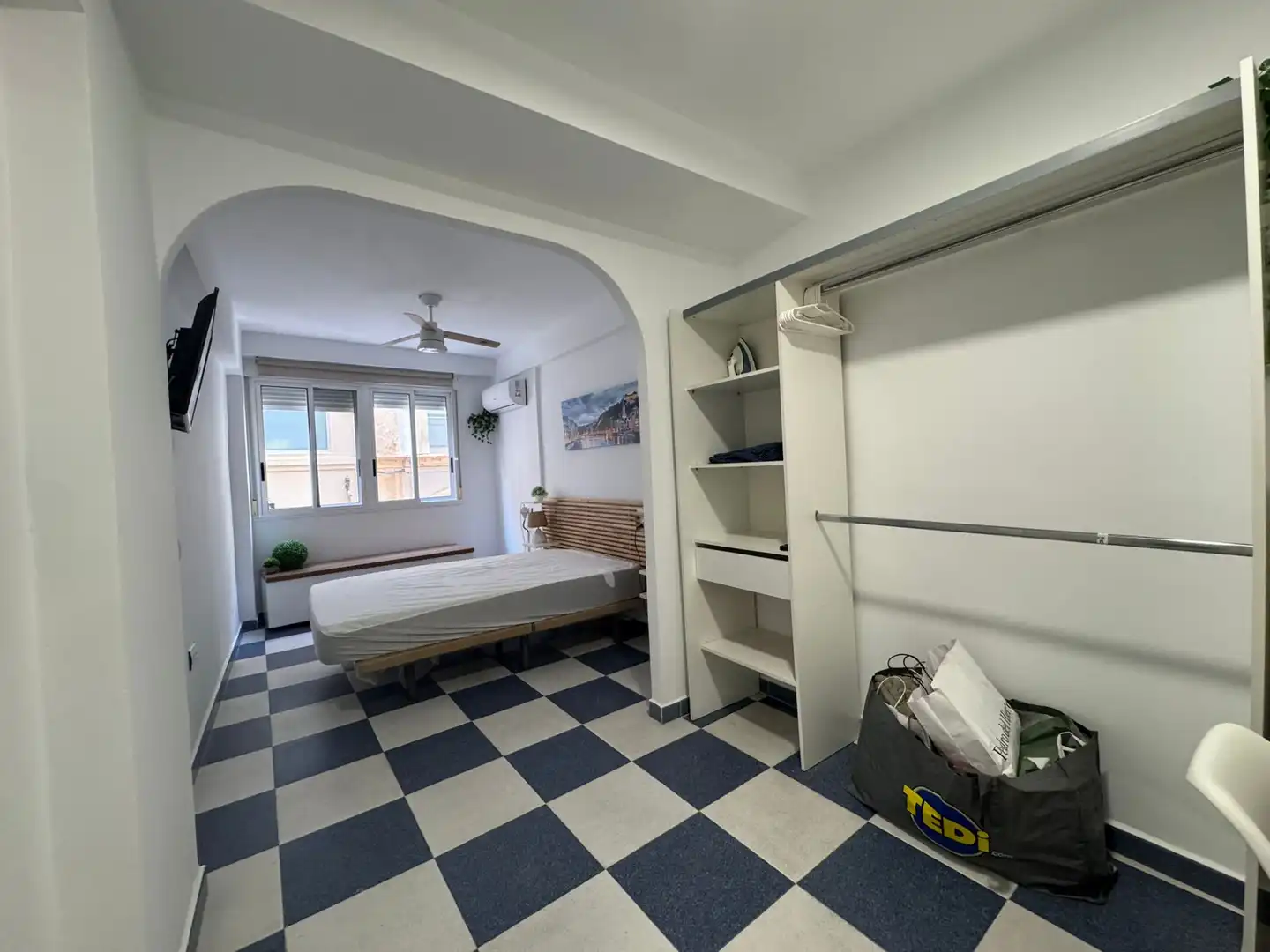 Flat with lift for sale in Calle Eduardo Pérez