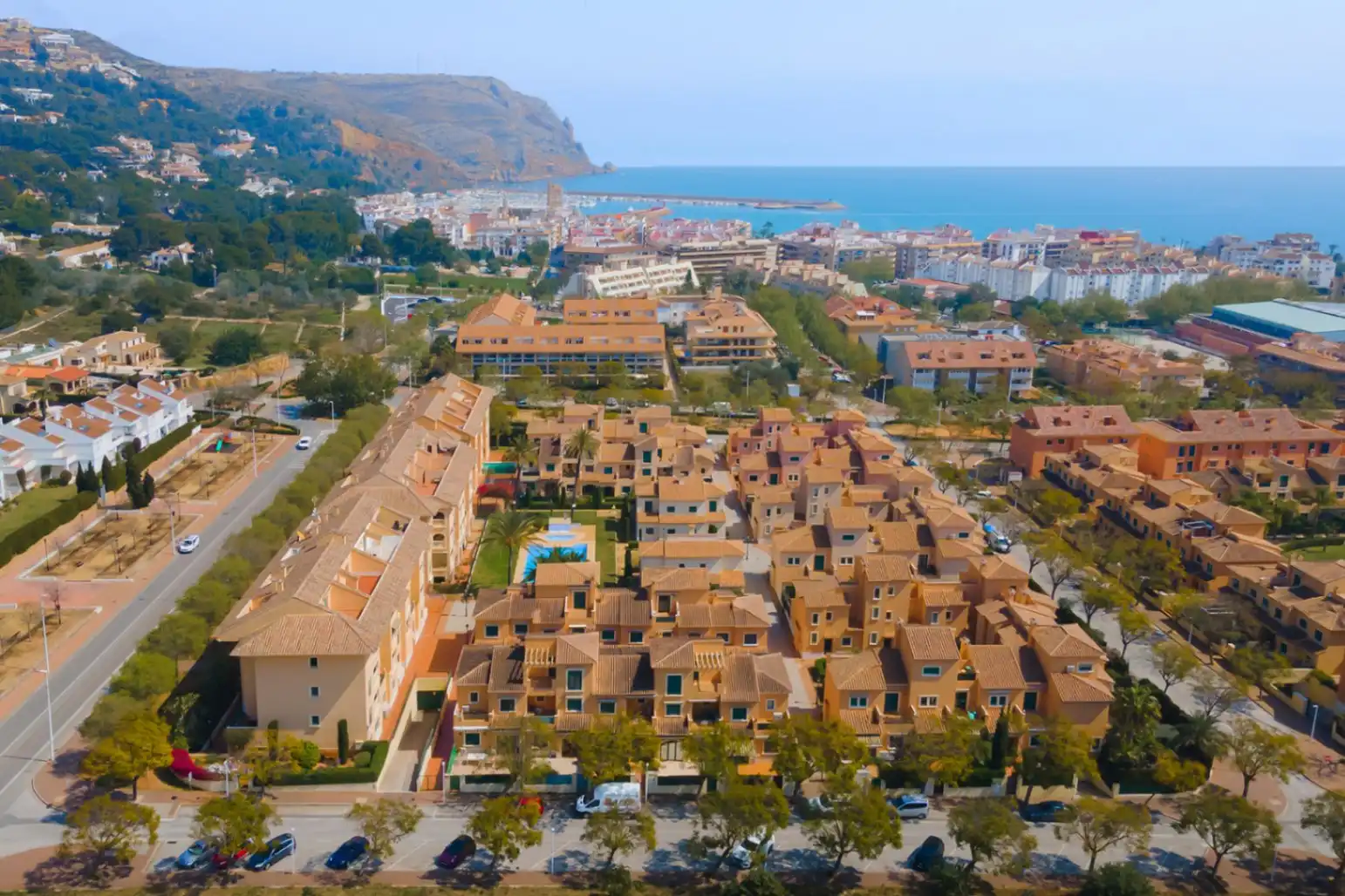 Vista exterior de Casa adosada en venta en Jávea / Xàbia con Aire acondicionado, Calefacción y Piscina