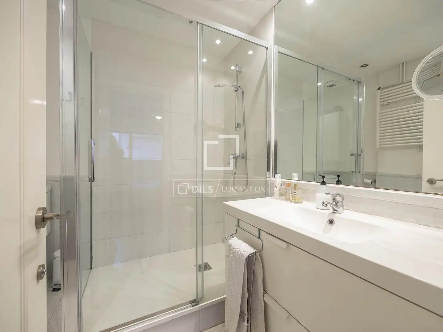 Baño de Piso en venta en Valencia con Aire acondicionado, Calefacción y Parquet