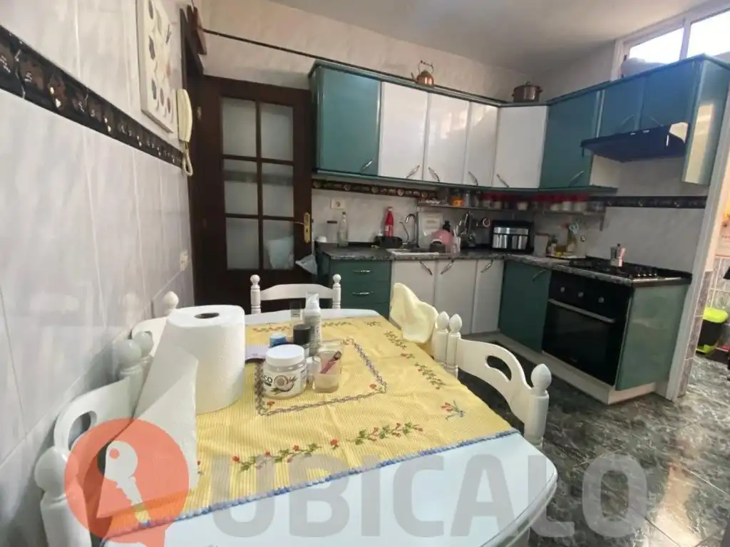 Cocina de Casa adosada en venta en San Cristóbal de la Laguna con Terraza, Trastero y Amueblado