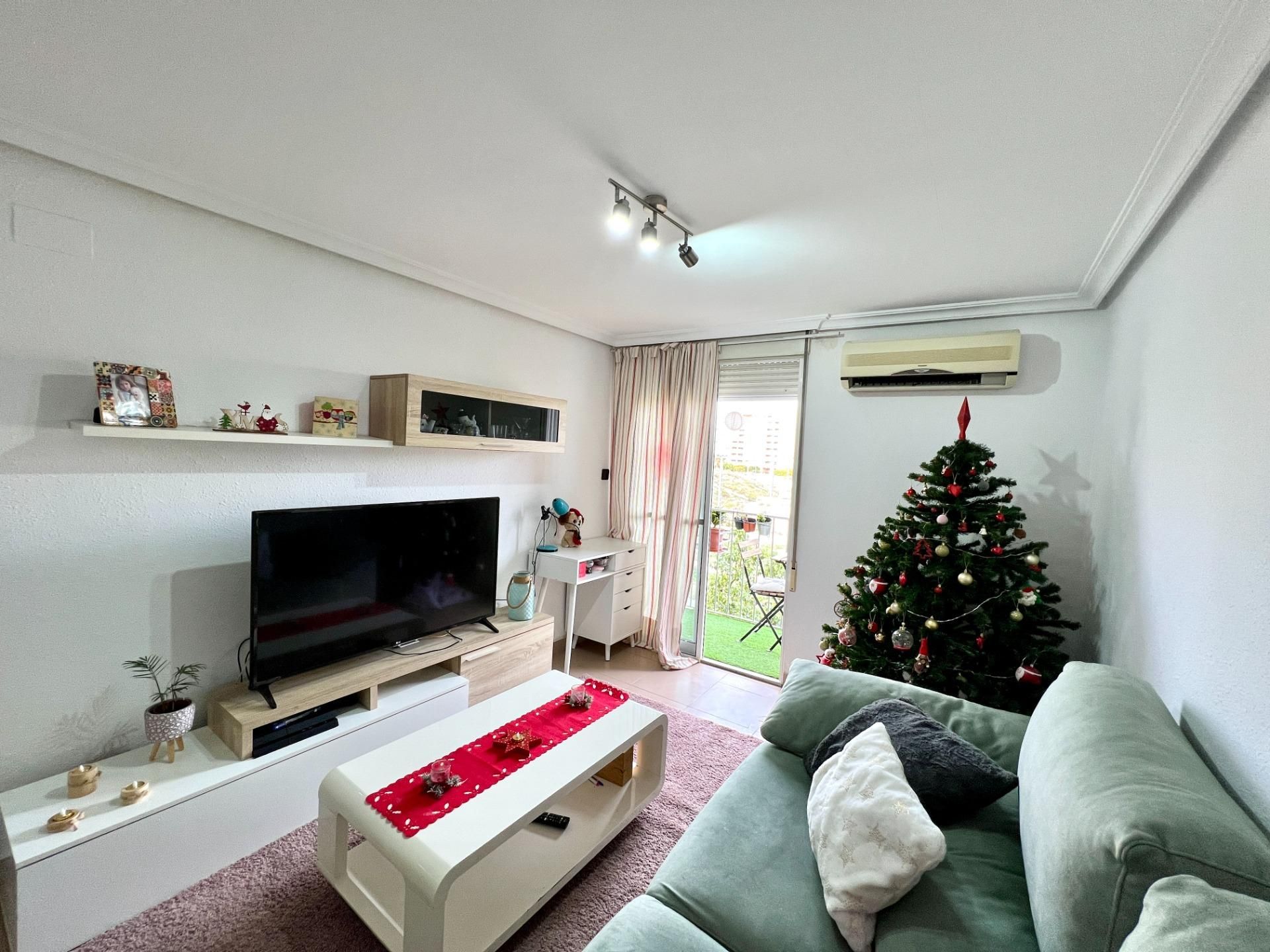 Sala de estar de Piso en venta en Alicante / Alacant con Aire acondicionado, Terraza y Balcón