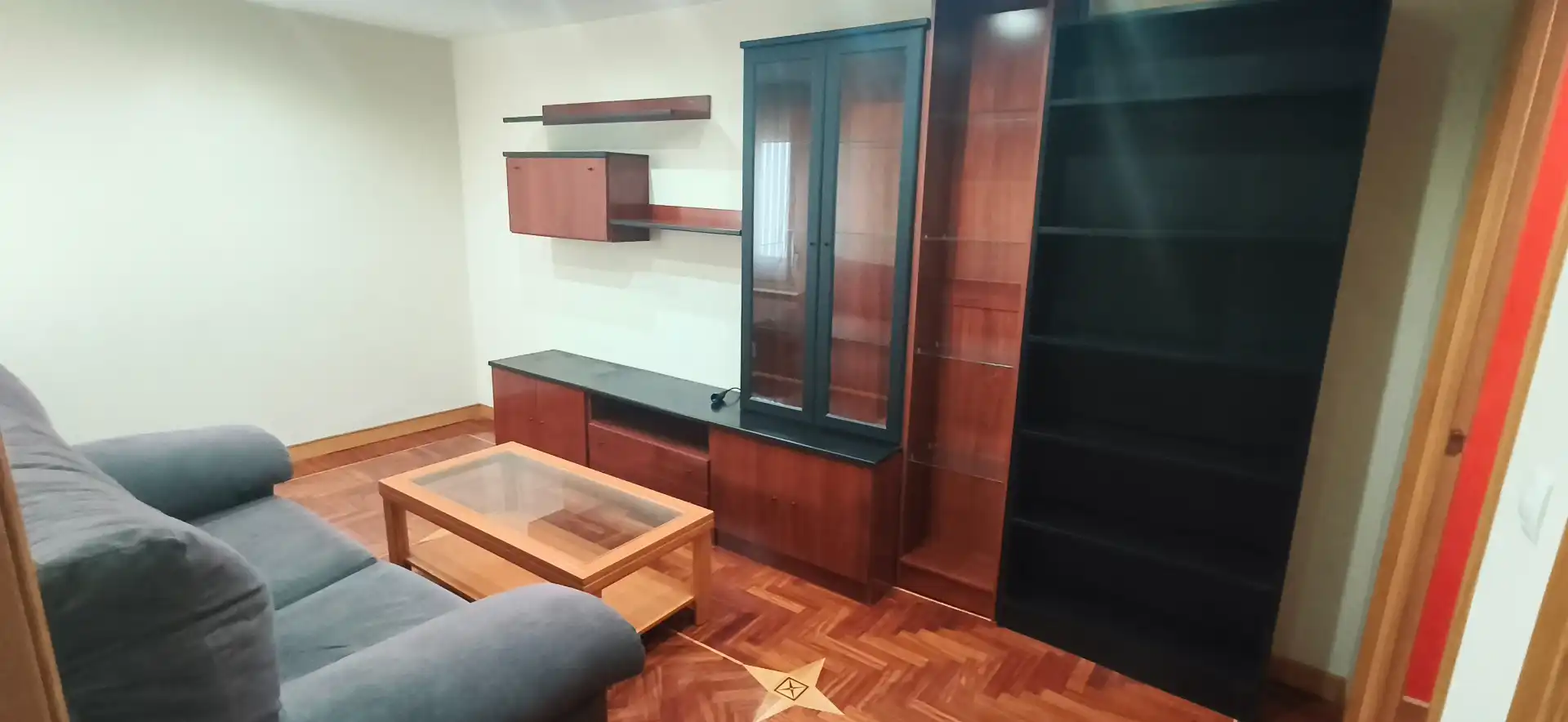 Sala de estar de Piso de alquiler en Burgos con Calefacción, Amueblado y Horno