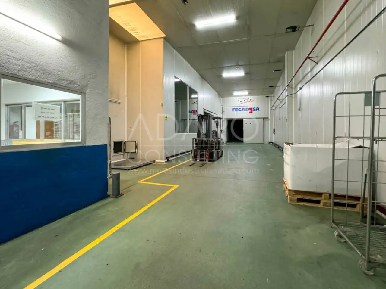 Nave industrial en venta en Avenida Petróleo, imagen 2