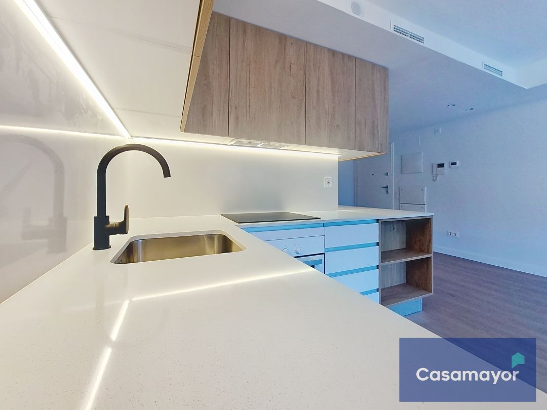Kitchen of Flat for sale in Alicante / Alacant  with Air Conditioner, Heating and Terrace