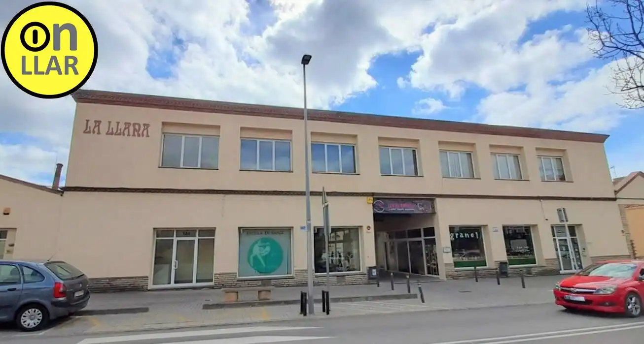 Local comercial en venda a Caldes de Montbui