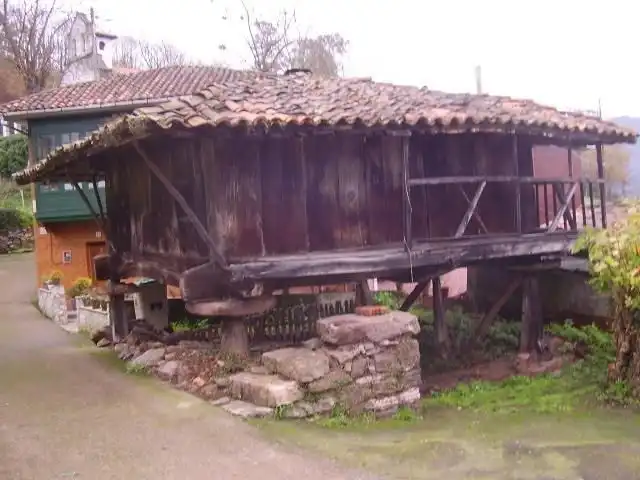 Vista exterior de Casa o xalet en venda en Candamo amb Terrassa