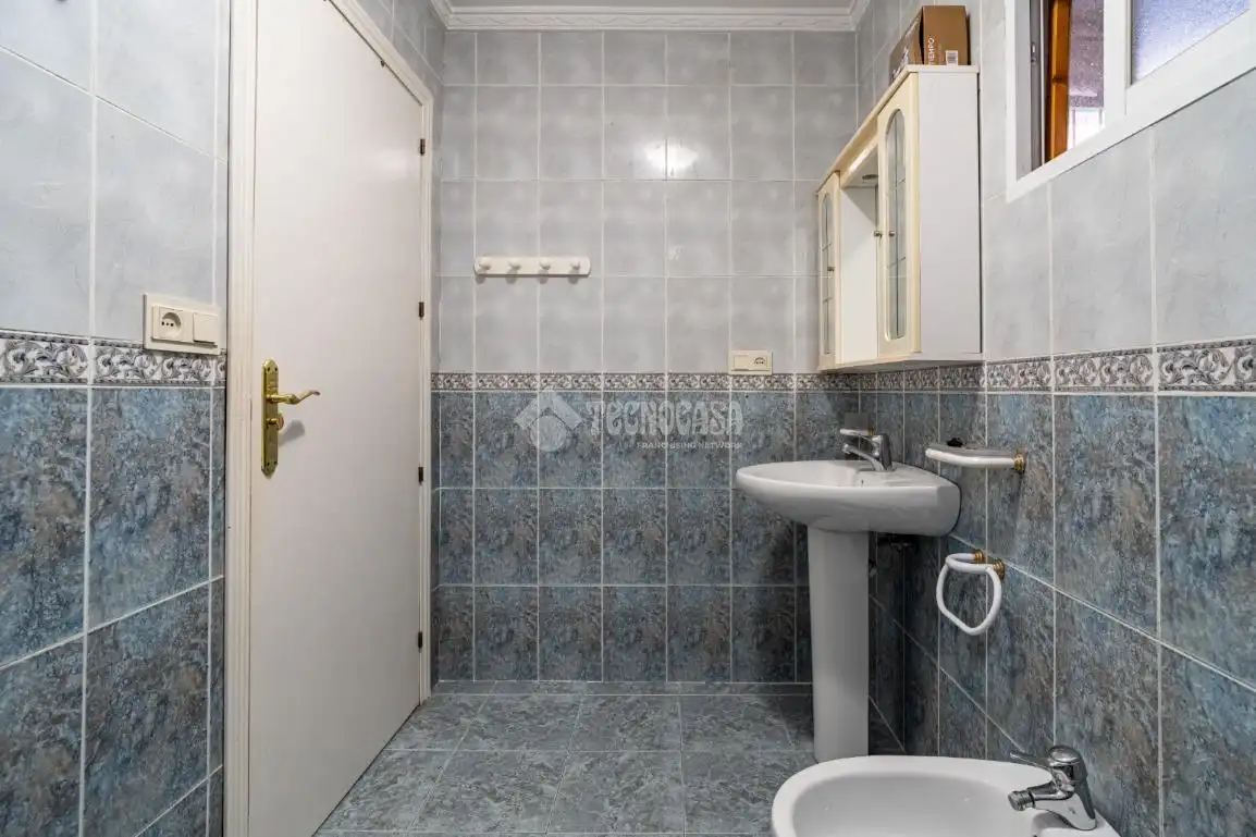 Casa aparellada amb jardí en venda a Dúrcal, imagen 14