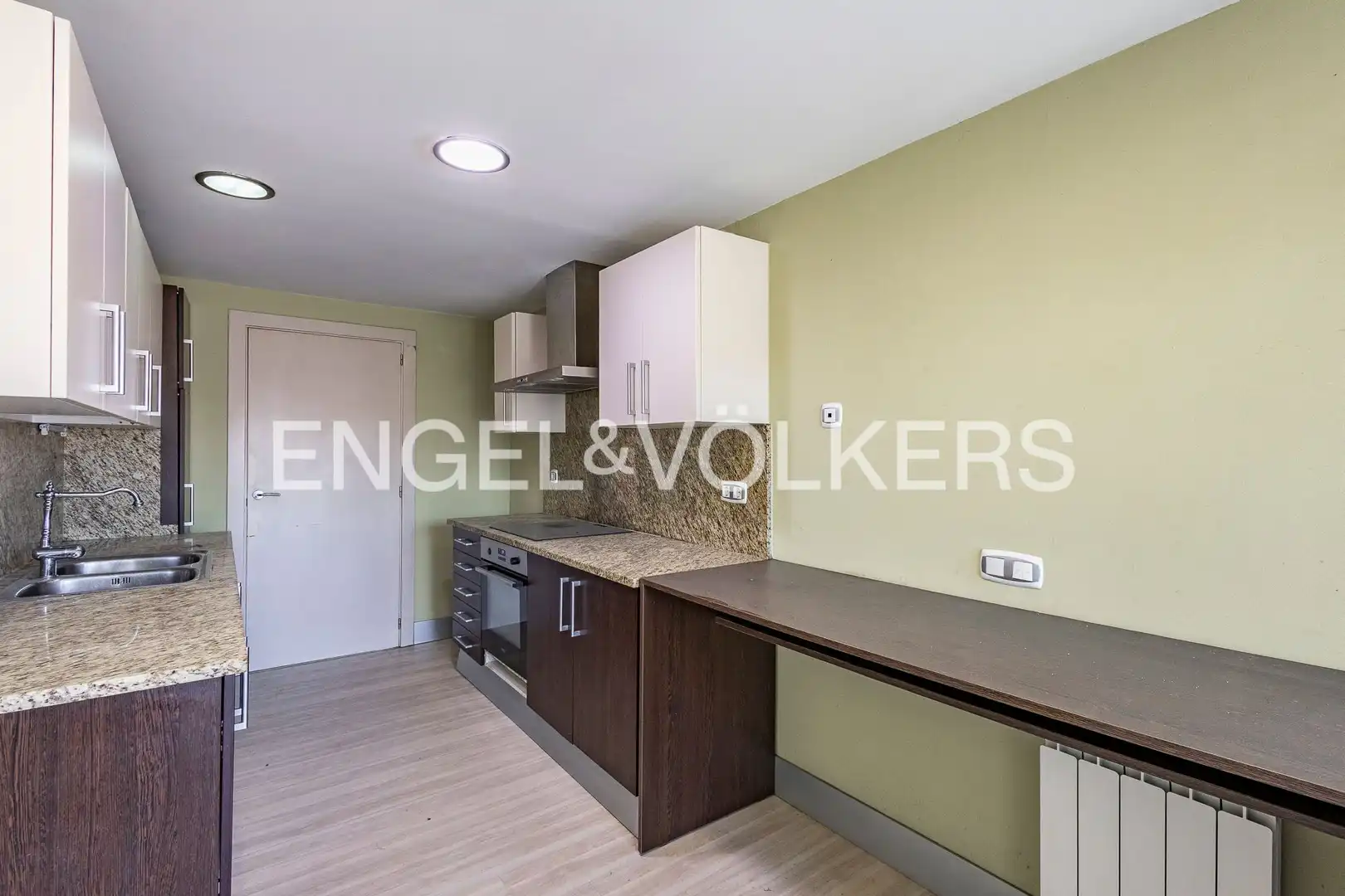 Kitchen of Attic for sale in Tarragona  with Air Conditioner, Heating and Terrace