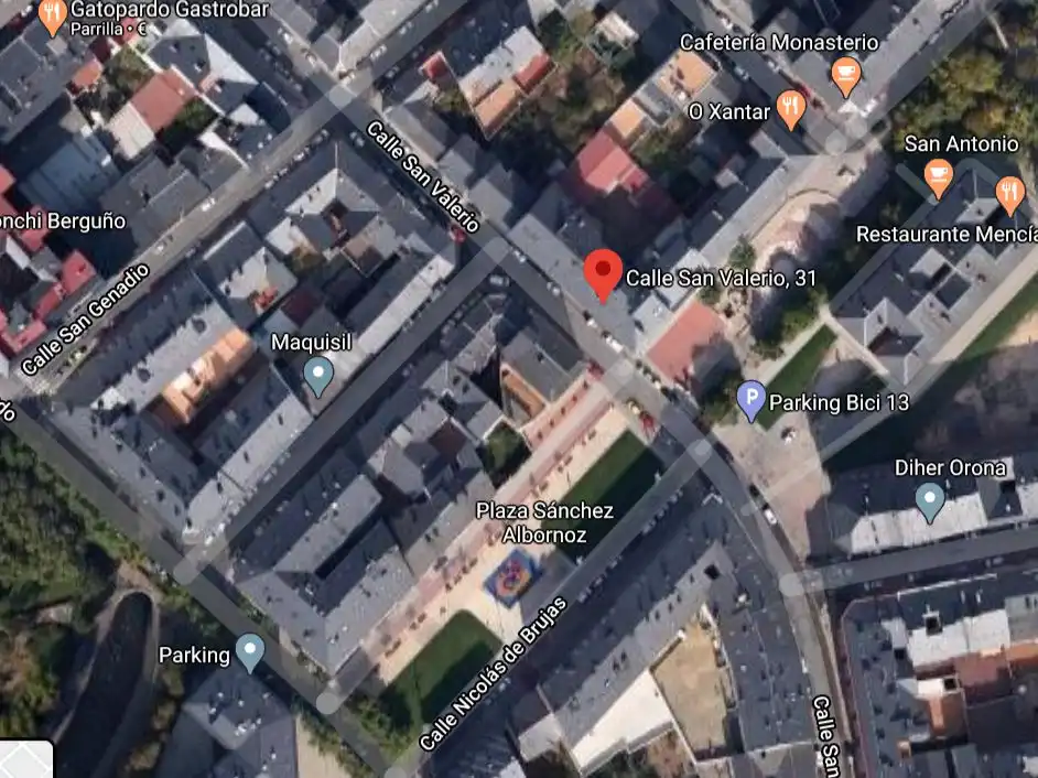 Außenansicht von Garage zur Miete in Ponferrada