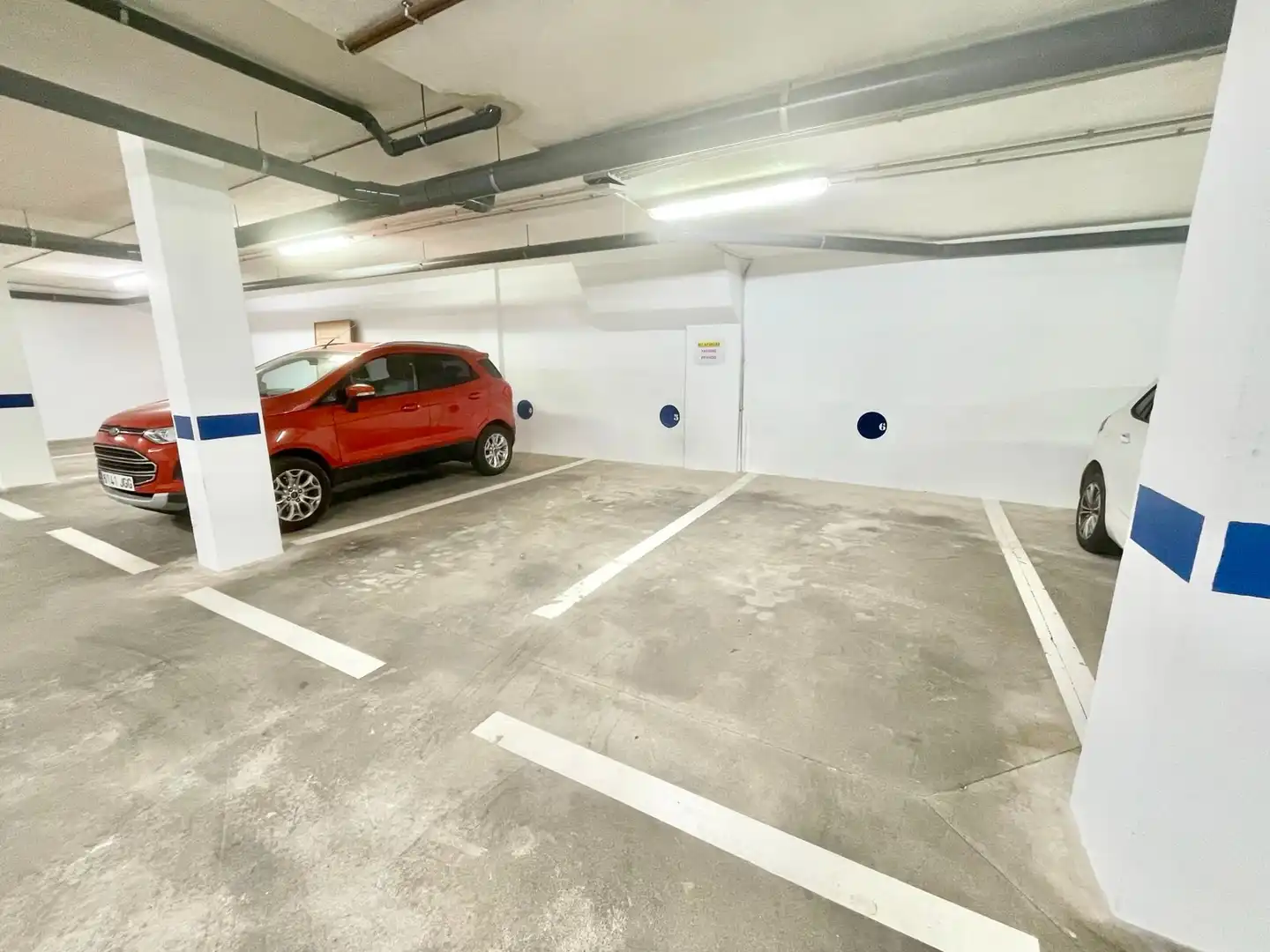 Aparcament de Apartament de lloguer en Los Alcázares amb Aire condicionat, Moblat i Rentadora