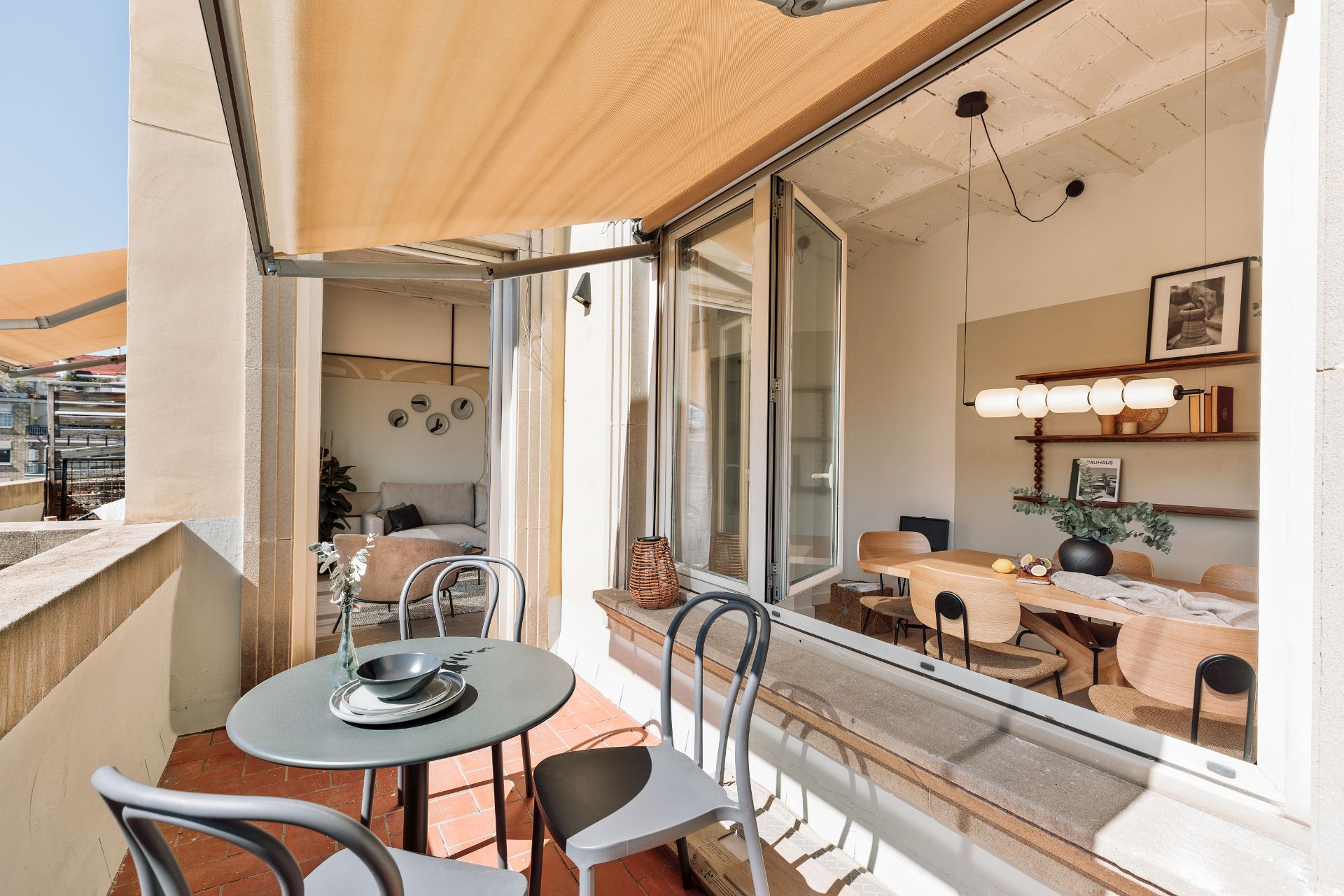Terraza de Apartamento de alquiler en  Barcelona Capital con Aire acondicionado, Calefacción y Amueblado