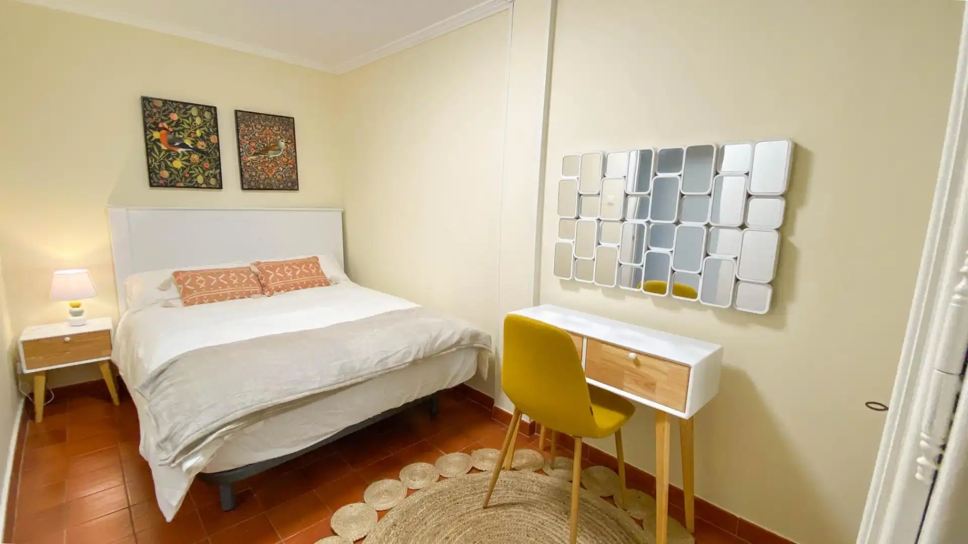Habitación de Piso de alquiler en Santander con Calefacción y Amueblado