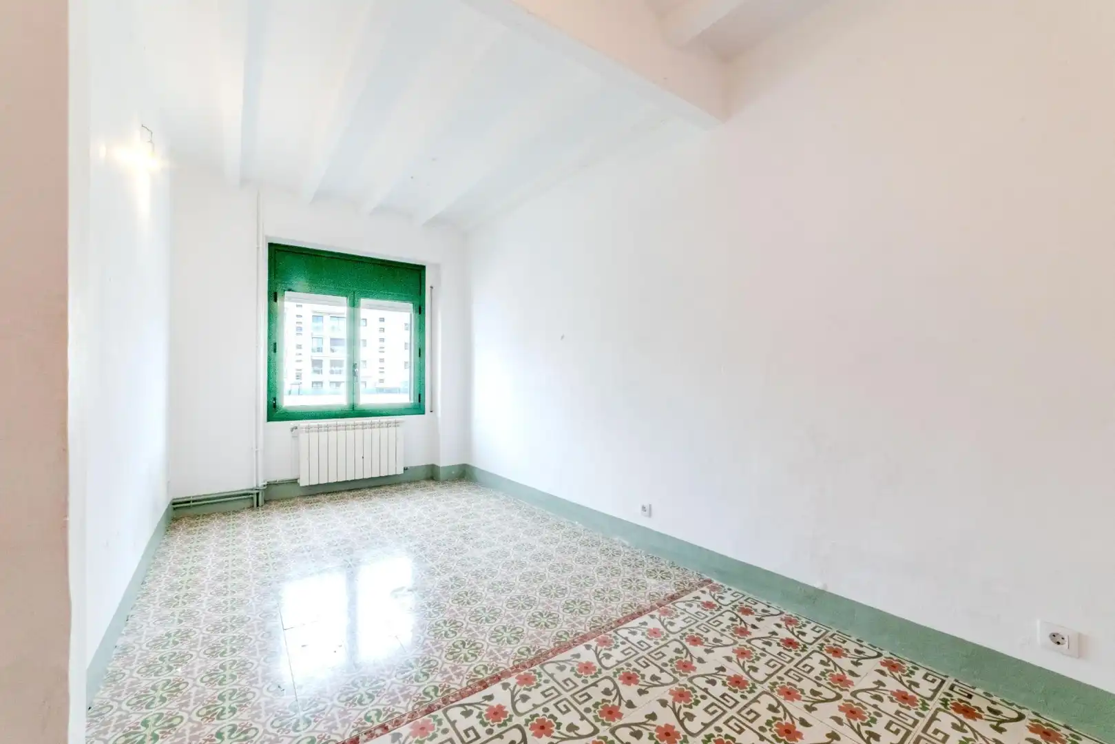 Schlafzimmer von Haus oder Chalet zum Verkauf in Vilanova i la Geltrú mit Klimaanlage, Heizung und Terrasse