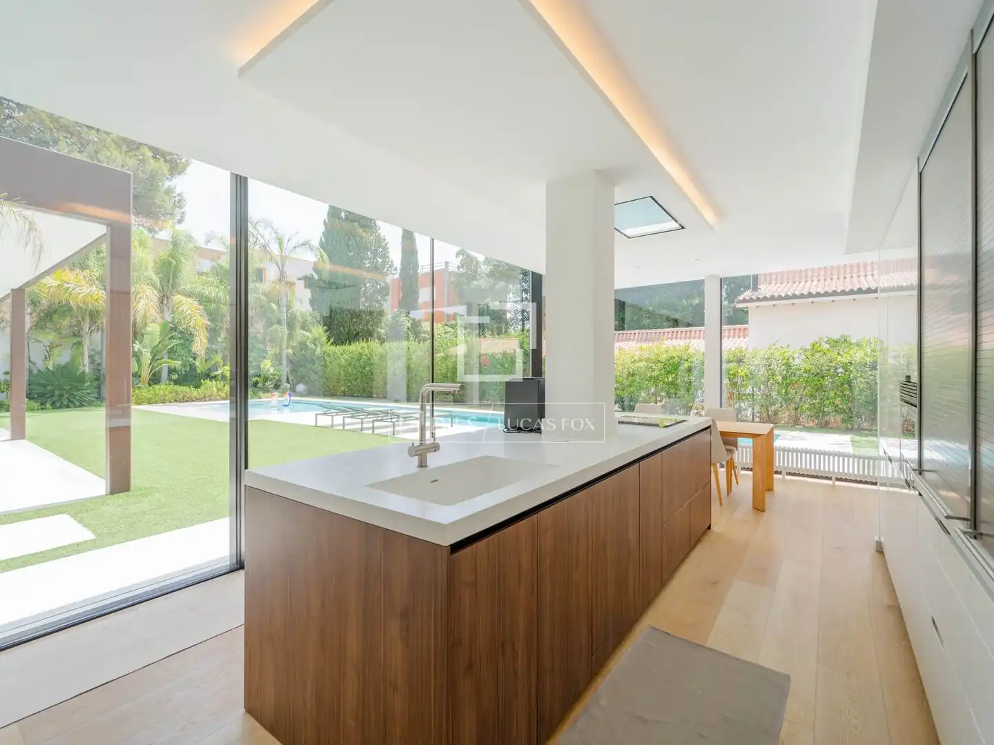 Cocina de Casa o chalet en venta en Godella con Aire acondicionado, Calefacción y Jardín privado