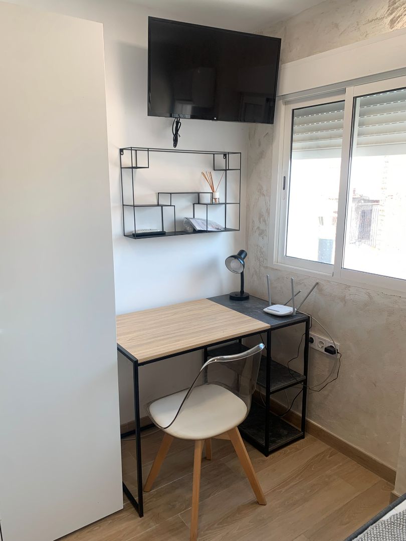 Estudi de lloguer en  Murcia Capital amb Aire condicionat, Moblat i Forn