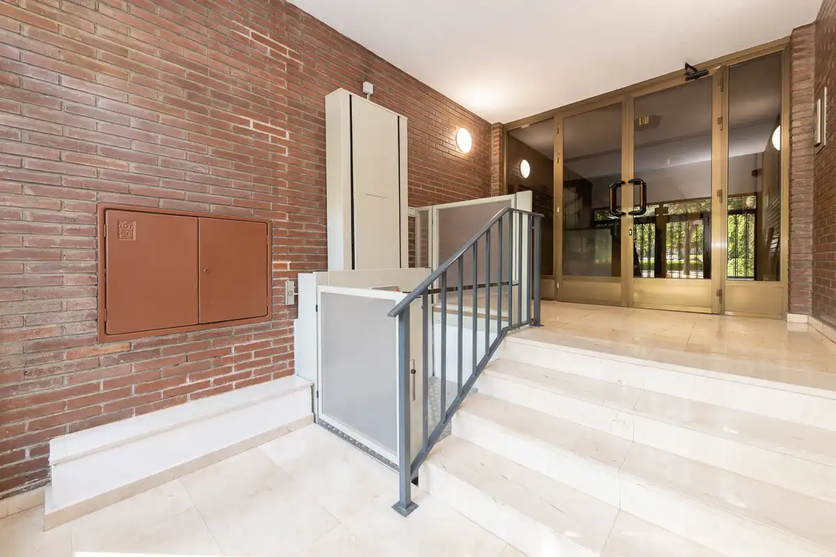 Flat for sale in Madrid  with Terrace