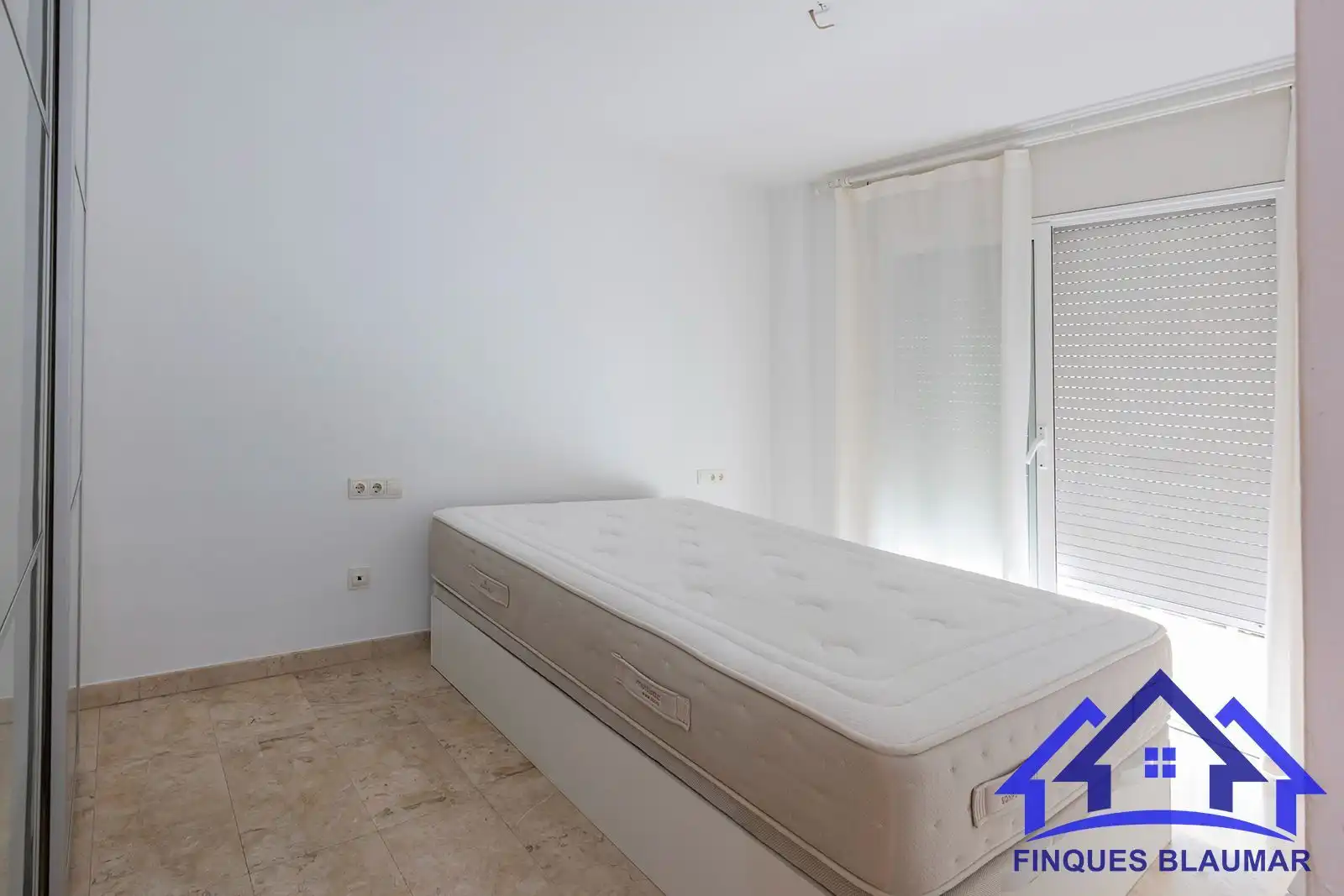Schlafzimmer von Wohnung zum Verkauf in Arenys de Mar mit Heizung und Terrasse
