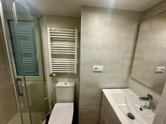 Bathroom of Flat for rent in Burgos  with Heating and Balcony