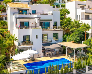 Exterior view of House or chalet for sale in Benalmádena  with Air Conditioner, Terrace and Swimming Pool