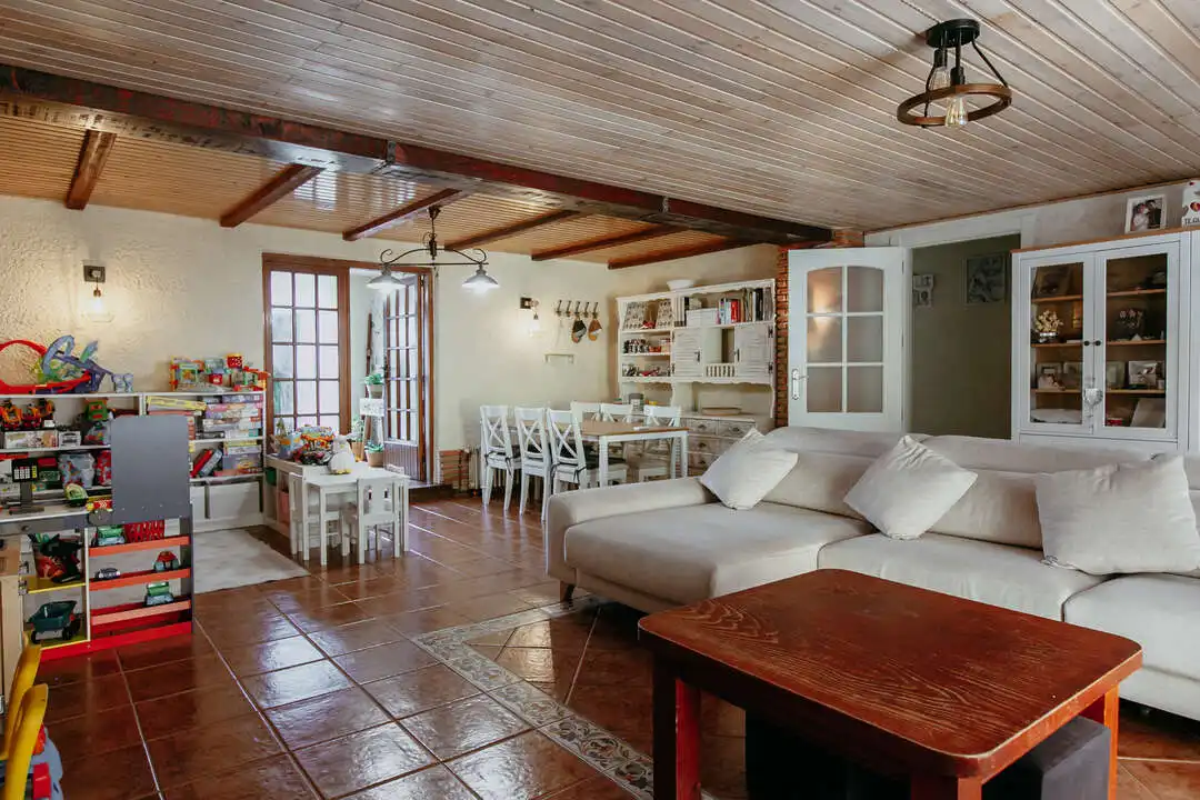 Sala de estar de Casa o chalet en venta en Lupiñén-Ortilla con Aire acondicionado, Calefacción y Jardín privado