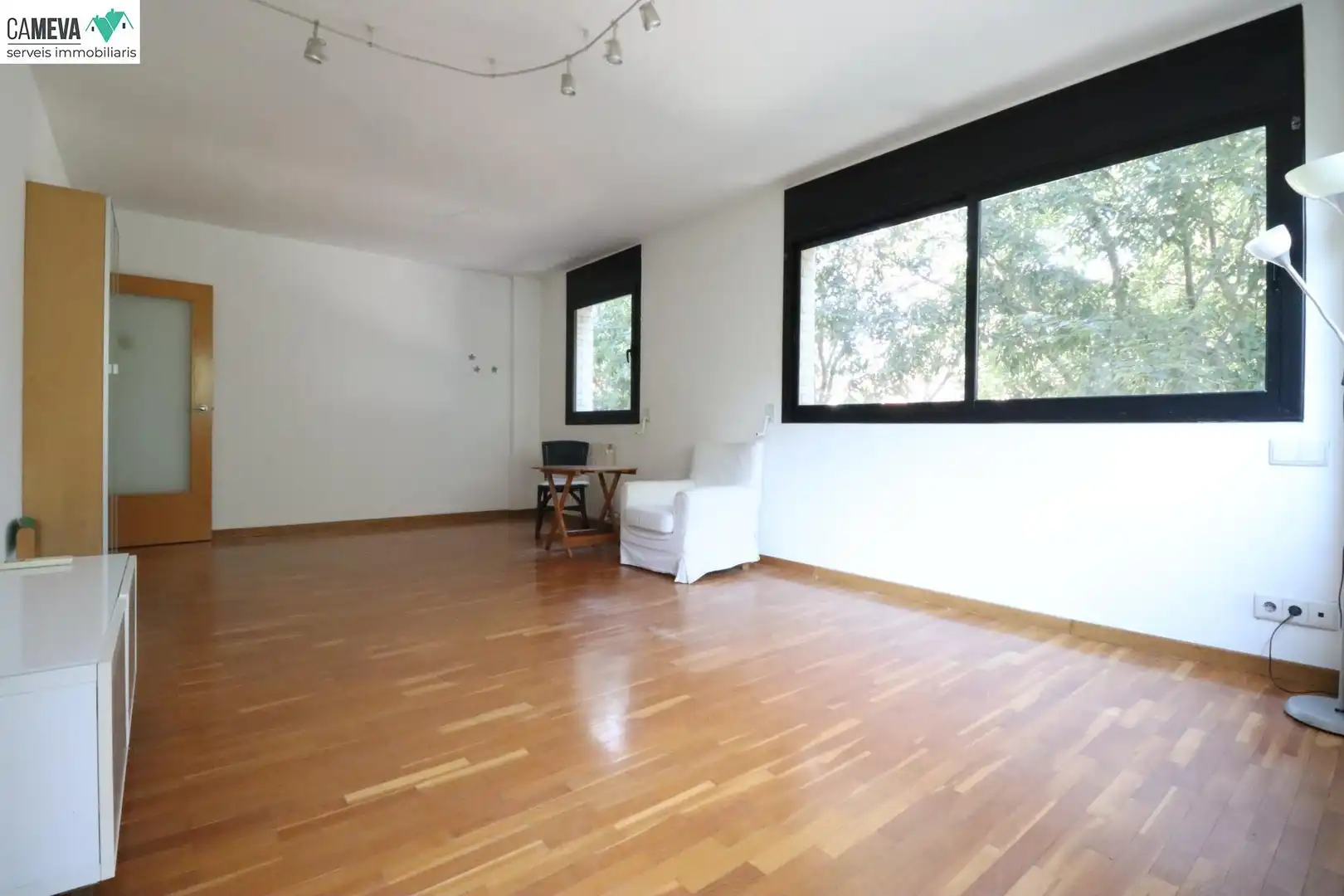 Exterior view of Flat for sale in Sabadell  with Air Conditioner, Heating and Storage room