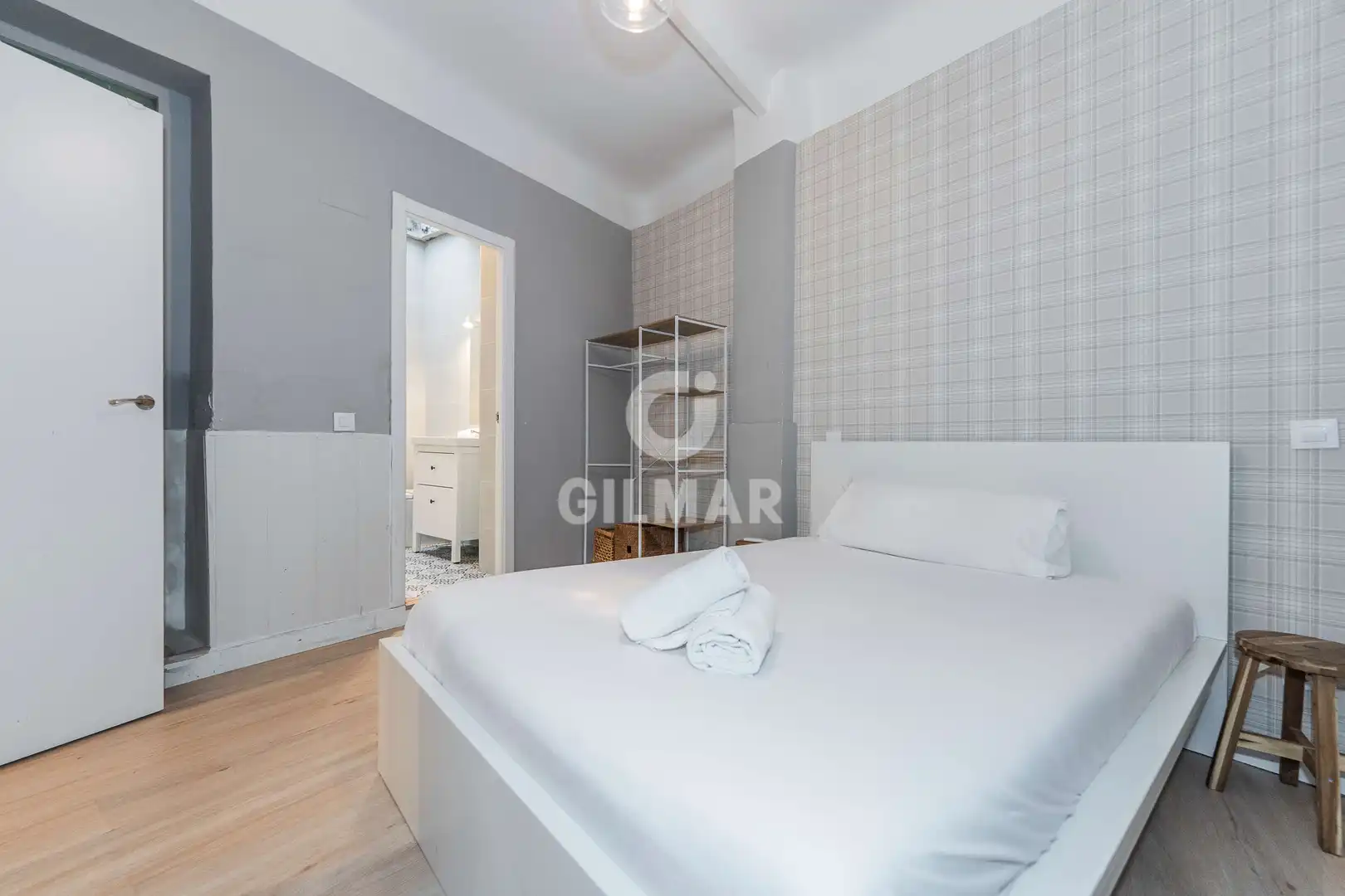 Habitación de Piso en venta en Madrid con Calefacción