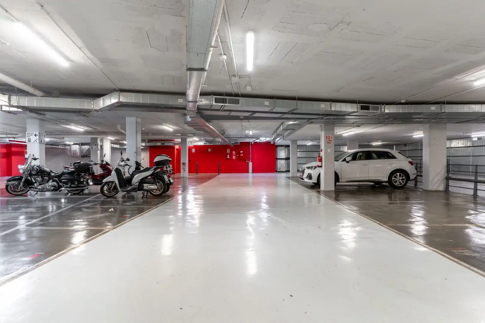 Parkplatz von Garage zur Miete in Barcelona