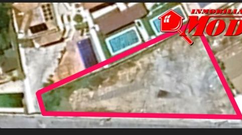 Tu futuro hogar empieza aquí ! Parcela exclusiva en El Puntal, Padul .Buscas un lugar donde construir la casa de tus sueños o una