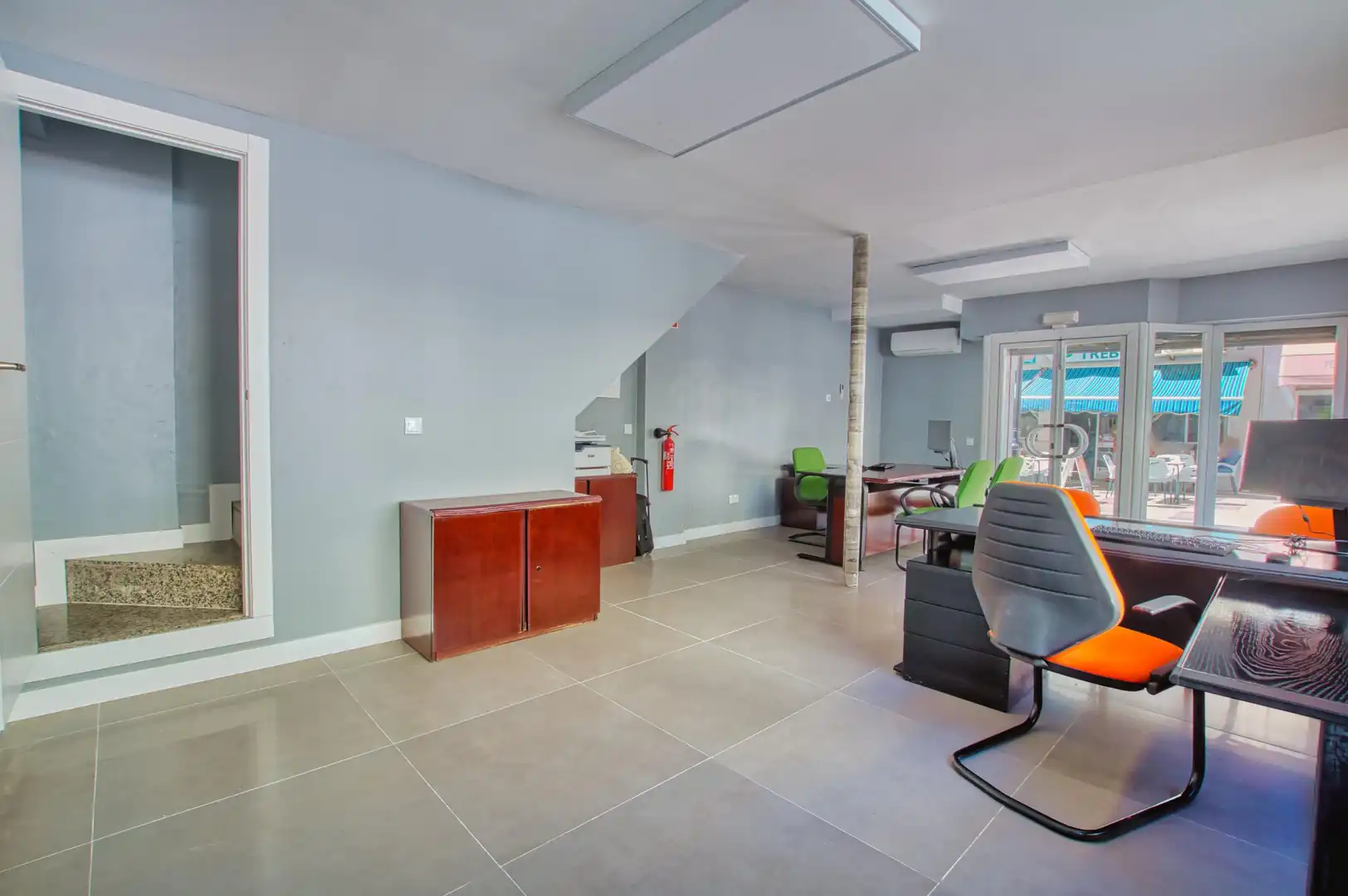 Business premises for sale in Pasaje Juan Sebastián Elcano, imagen 11