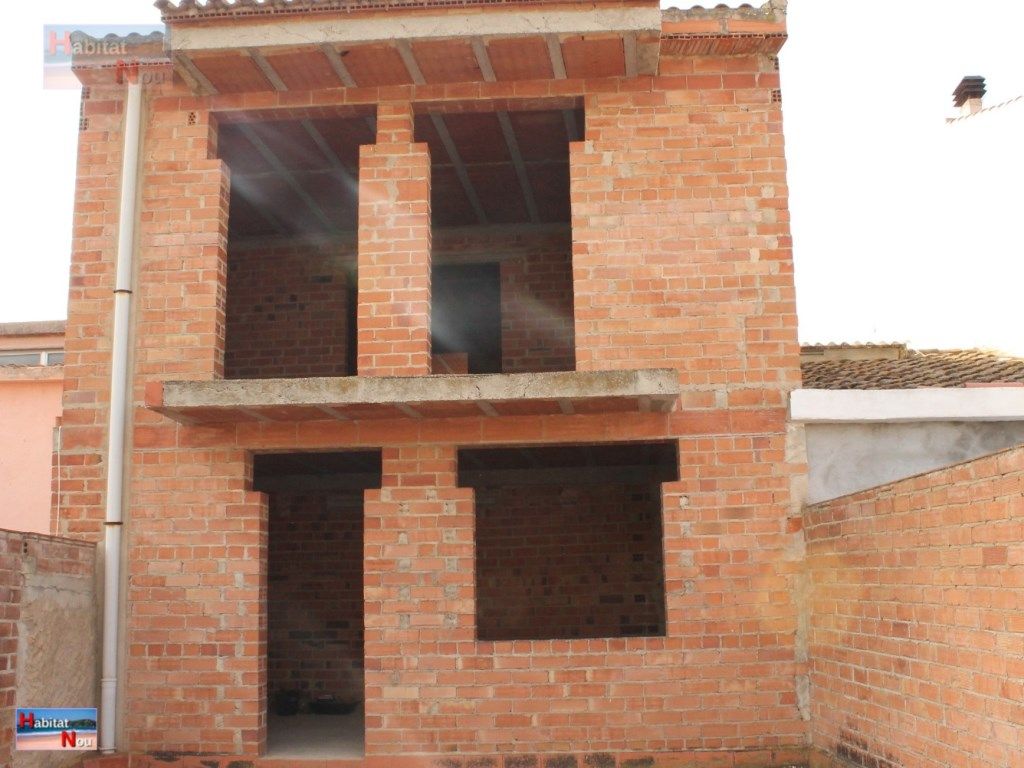 Casa adosada en venda a Llorenç del Penedès
