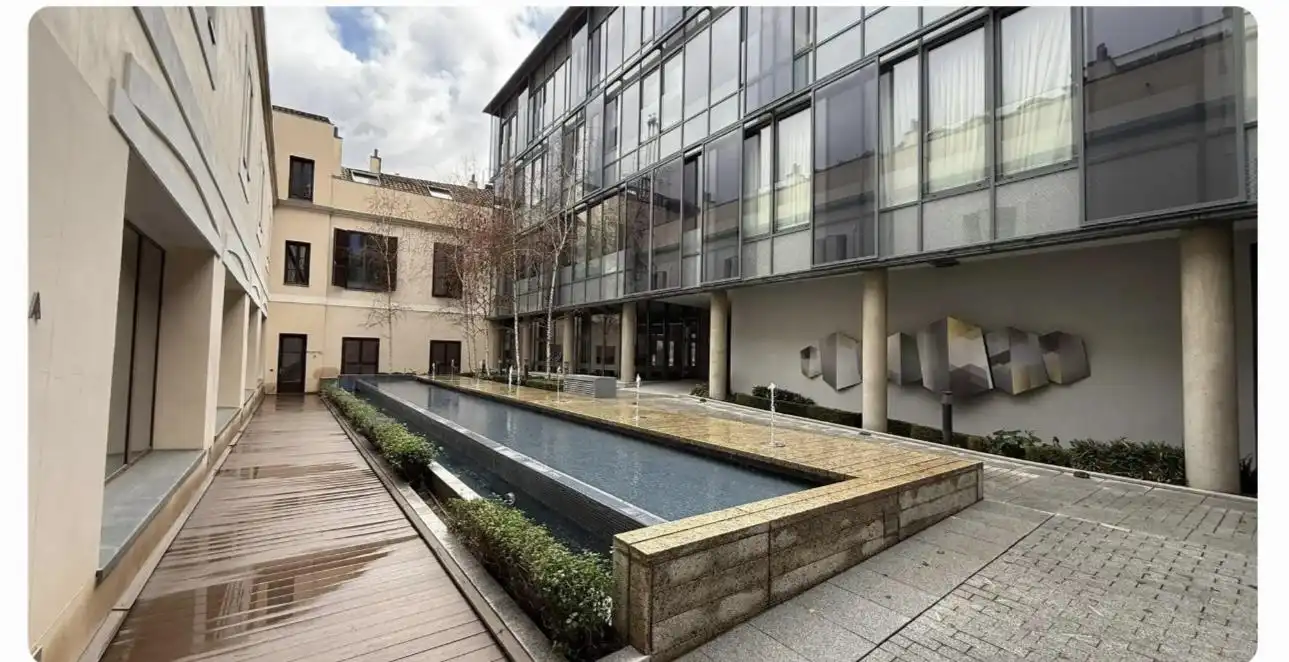 Vista exterior de Dúplex en venta en Madrid con Aire acondicionado, Calefacción y Parquet