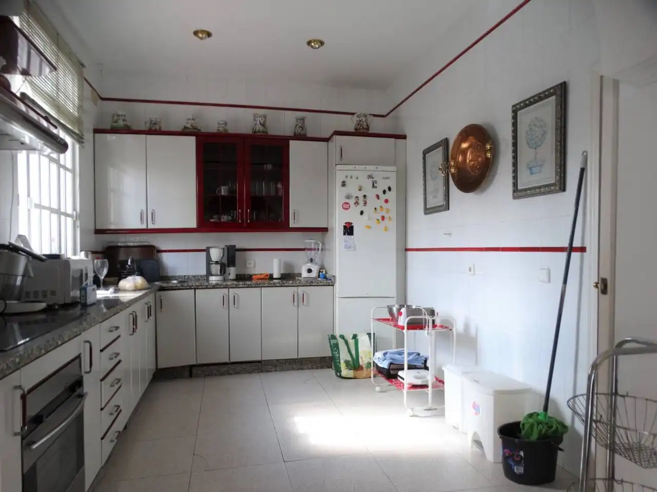 Cocina de Casa o chalet en venta en Huelva con Aire acondicionado, Calefacción y Jardín privado