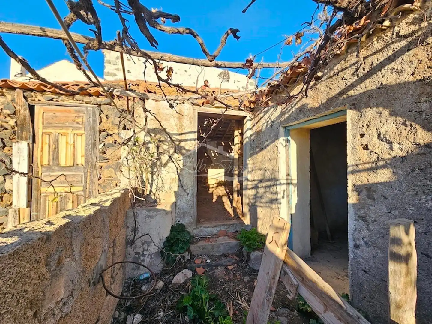 Exterior view of Houses for sale in Guía de Isora  with Terrace and Storage room