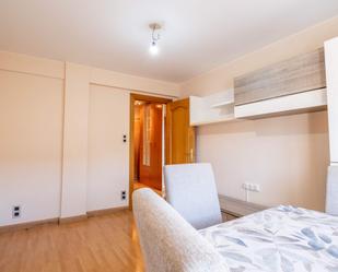 Bedroom of Apartment to rent in  Zaragoza Capital  with Heating, Terrace and Balcony